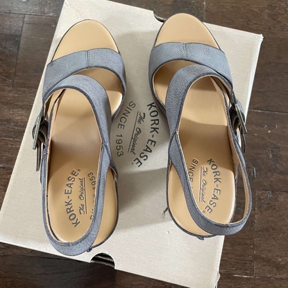 Kork-Ease Gray Sandals - Picture 12 of 14